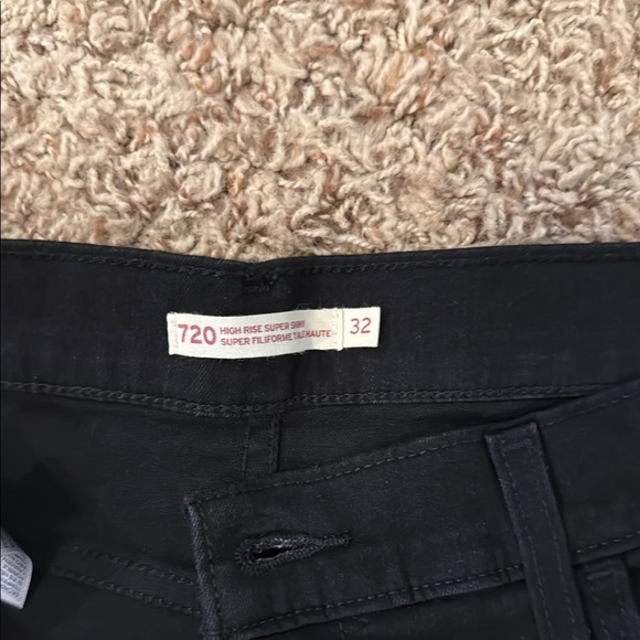 Levi's Black Skinny Jeans Modern Fit - Picture 2 of 3